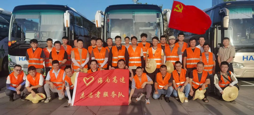 “报到！”尊龙凯时党员突击队驰援海浚口市大致坡镇